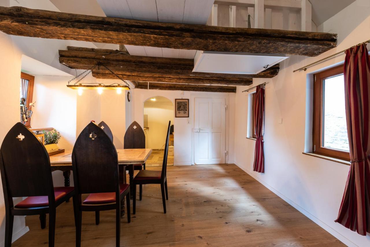 Wohnen Auf Der Ritterburg Villa Haßmersheim Exteriör bild